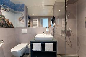 Frames Hotel GmbH