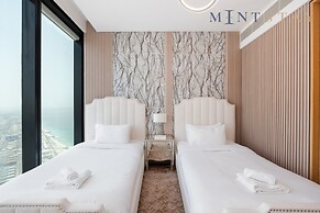 Address JBR Prime Space w Pool Beach Access