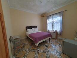 Sandy Bay Paradise Retreat - 7 Bedrooms