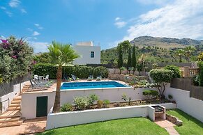 El Pinar in Cala Sant Vicen