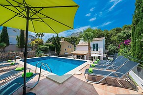 El Pinar in Cala Sant Vicen