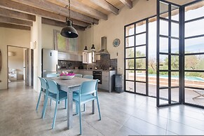 Can Pina - Eco Cascada -