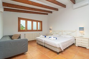 Saran in Llucmajor With 3 Bedrooms and 3 Bathrooms