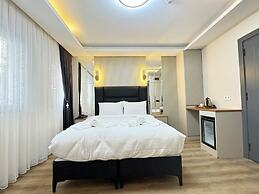 Robin Hotel