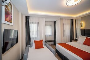 Robin Hotel