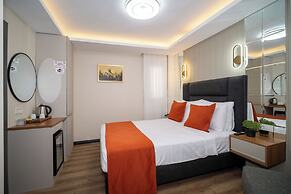 Robin Hotel