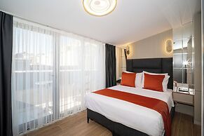 Robin Hotel