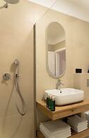 Bloom Downtown Suites