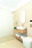 Bloom Downtown Suites