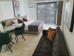 LARNACA BAY SUITES
