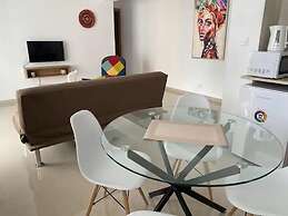 LARNACA BAY SUITES