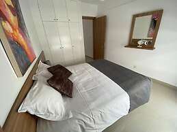 LARNACA BAY SUITES