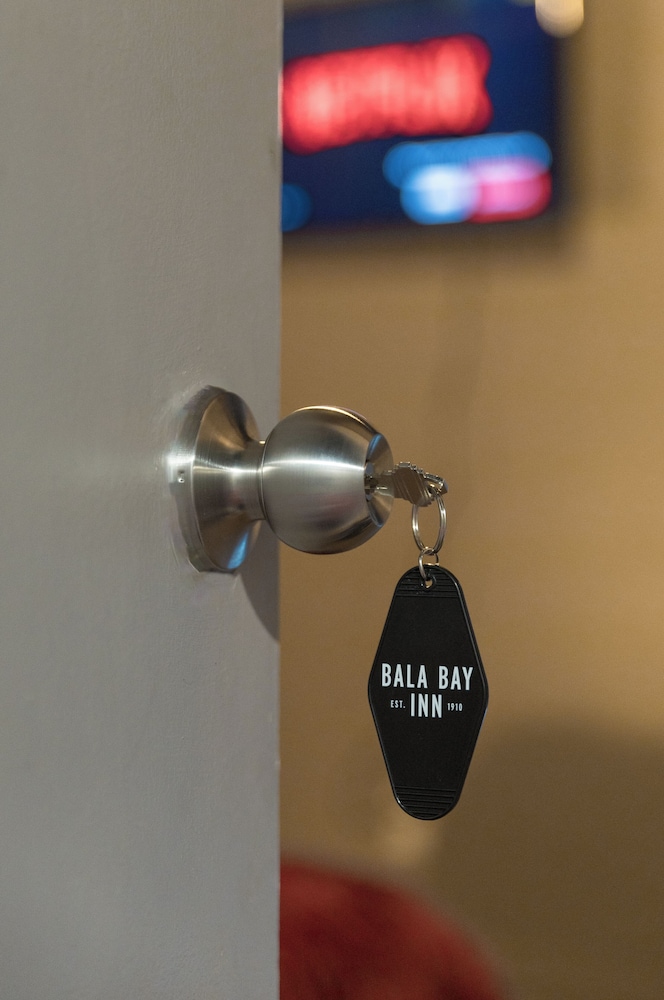 The Bala Bay Inn