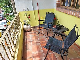 Casa Maruja Roomies House