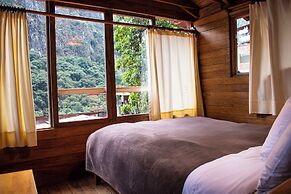 tree house lodge