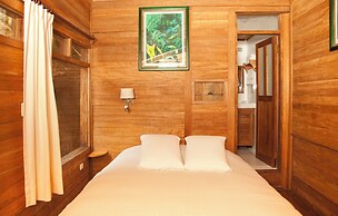 tree house lodge