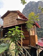 tree house lodge
