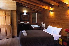 tree house lodge