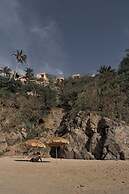 Rosa Morada Luxury and Private Beach