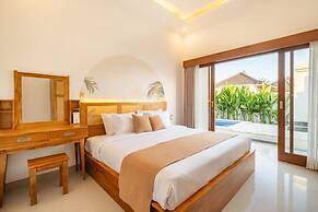 Cove D'Ancak and Bungalow