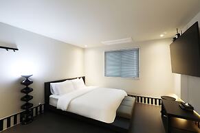 HOTEL RUGO