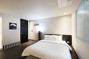 HOTEL RUGO