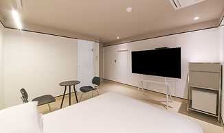 HOTEL RUGO