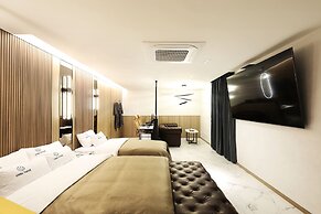 Cielo Hotel