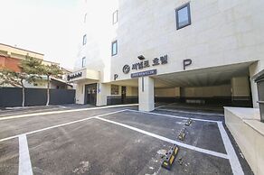 Cielo Hotel