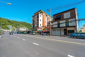Mitsu Guesthouse, Karon Beach