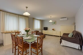 Cesar's Karst Apartments