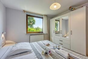 Cesar's Karst Apartments