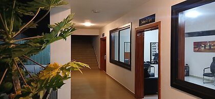 McRoyal Hotel