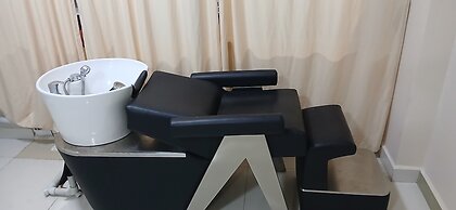 McRoyal Hotel