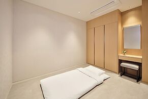 Lotte Hotel & Resort Gimhae