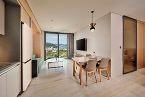 Lotte Hotel & Resort Gimhae
