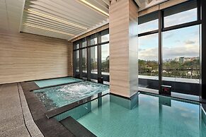 Lotte Hotel & Resort Gimhae