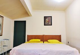 Hotel Grand Astoeti