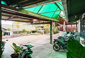 Hotel Grand Astoeti