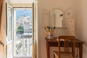 Linda Apartment 3 in Como