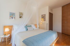 Linda Apartment 3 in Como