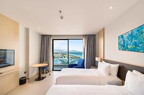 The Sea View Cam Ranh