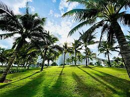 The Sea View Cam Ranh