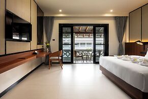 Choasis Hotel