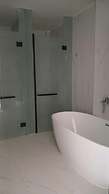 Choasis Hotel