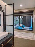 FLC Quy Nhon Beachfront Condotel