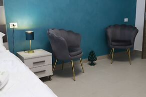 Emerella Luxury Suites-Siderno Lungomare
