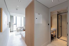 Upside Living - Mint Stay
