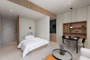 Upside Living - Mint Stay