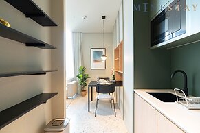 Upside Living - Mint Stay